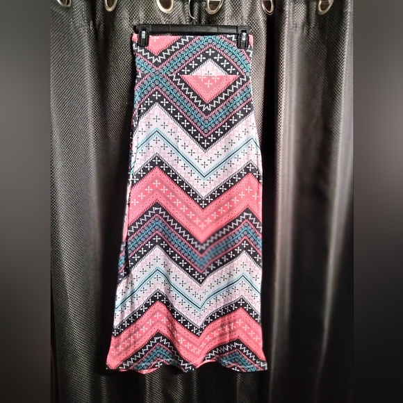 Blue heart size small full length women's skirt - Picture 1 of 3